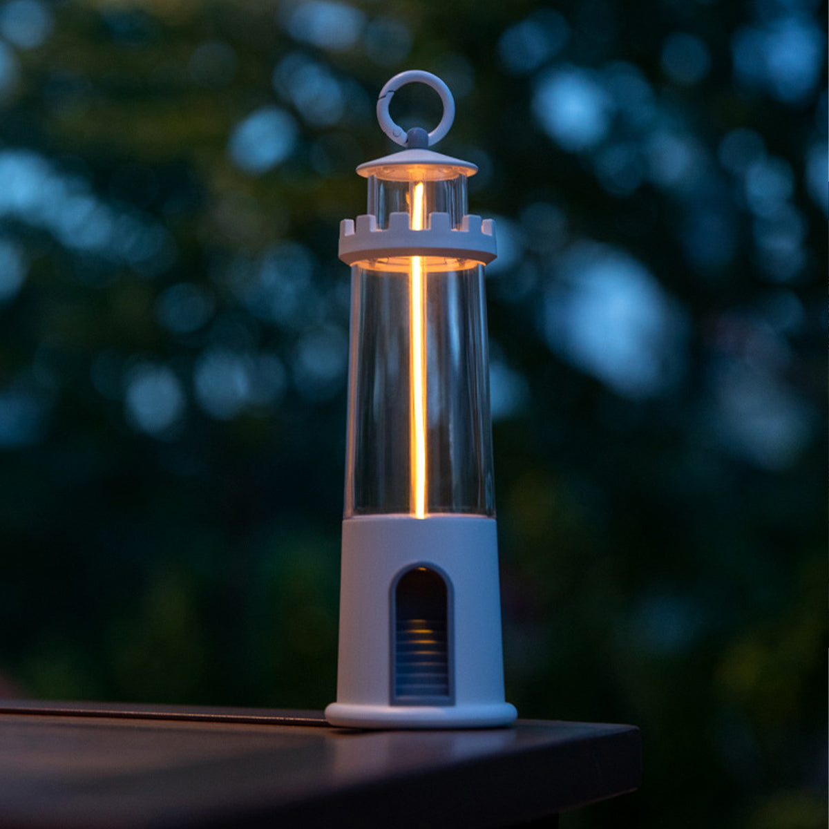 Nori Magnetic Rechargeable Lantern