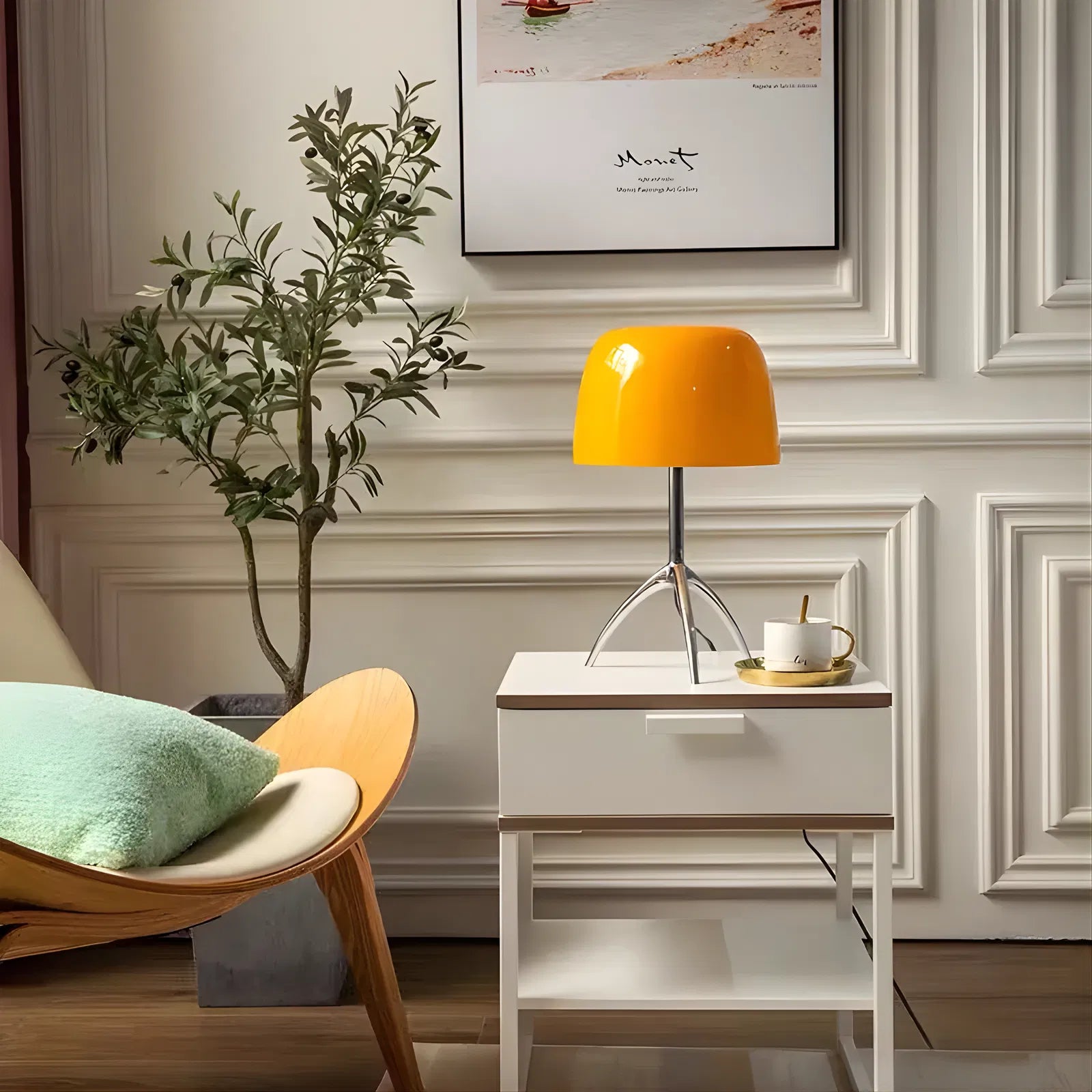 Belen Tri-Leg Vintage Table Lamp