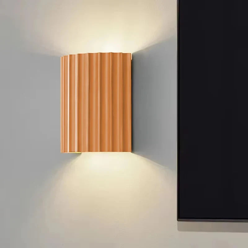 Rilo Modern Resin LED Wall Light