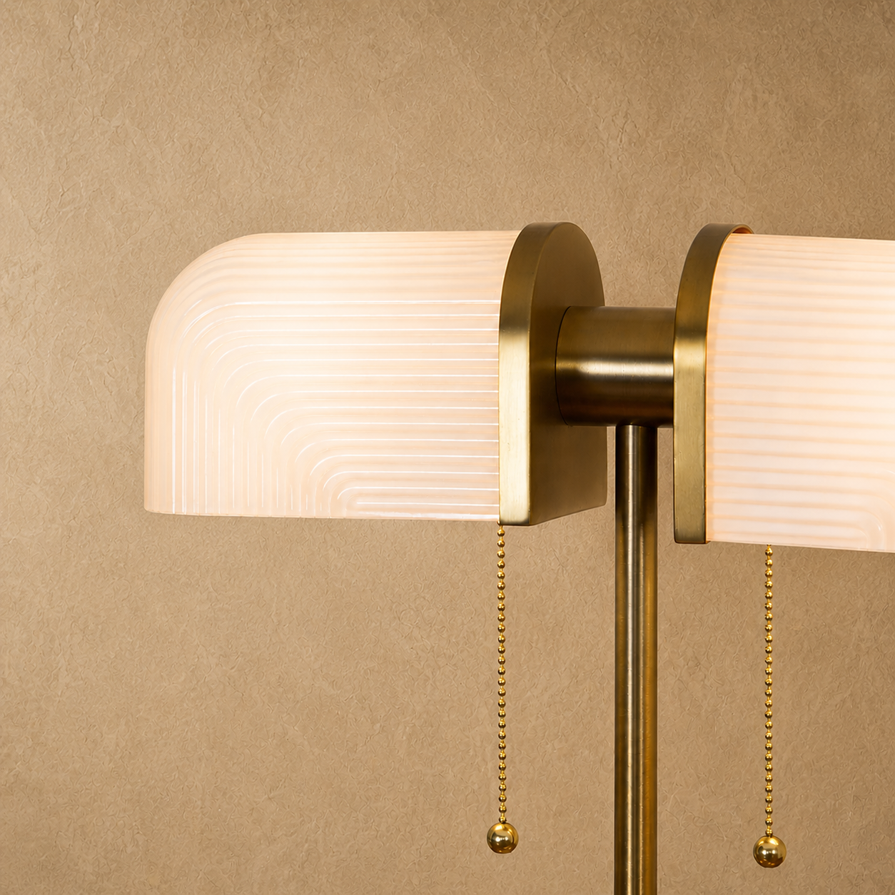 Venith Ribbed Glass Table Lamp