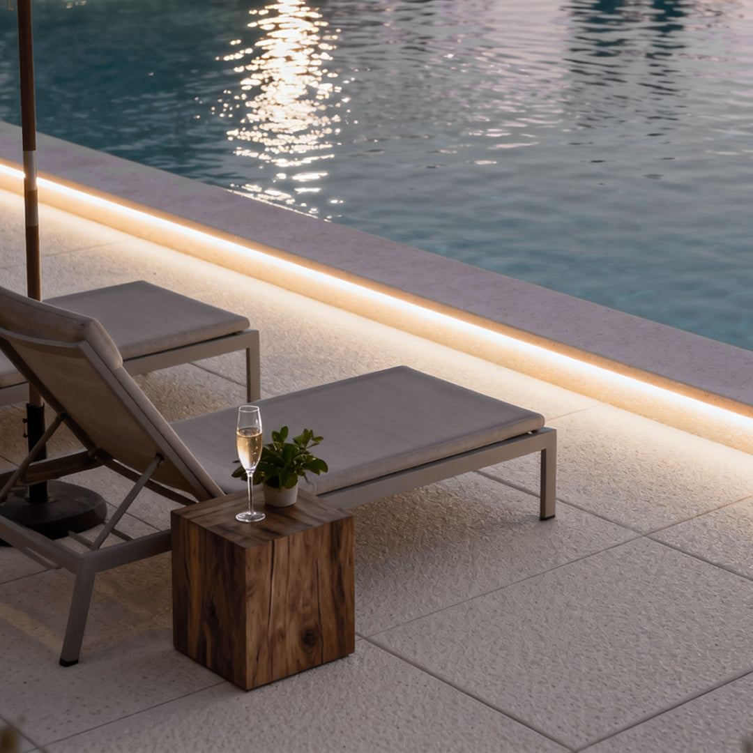 Velnor Linear Step Light