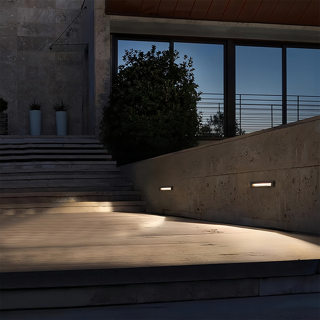 Tero Linear Recessed Step Light