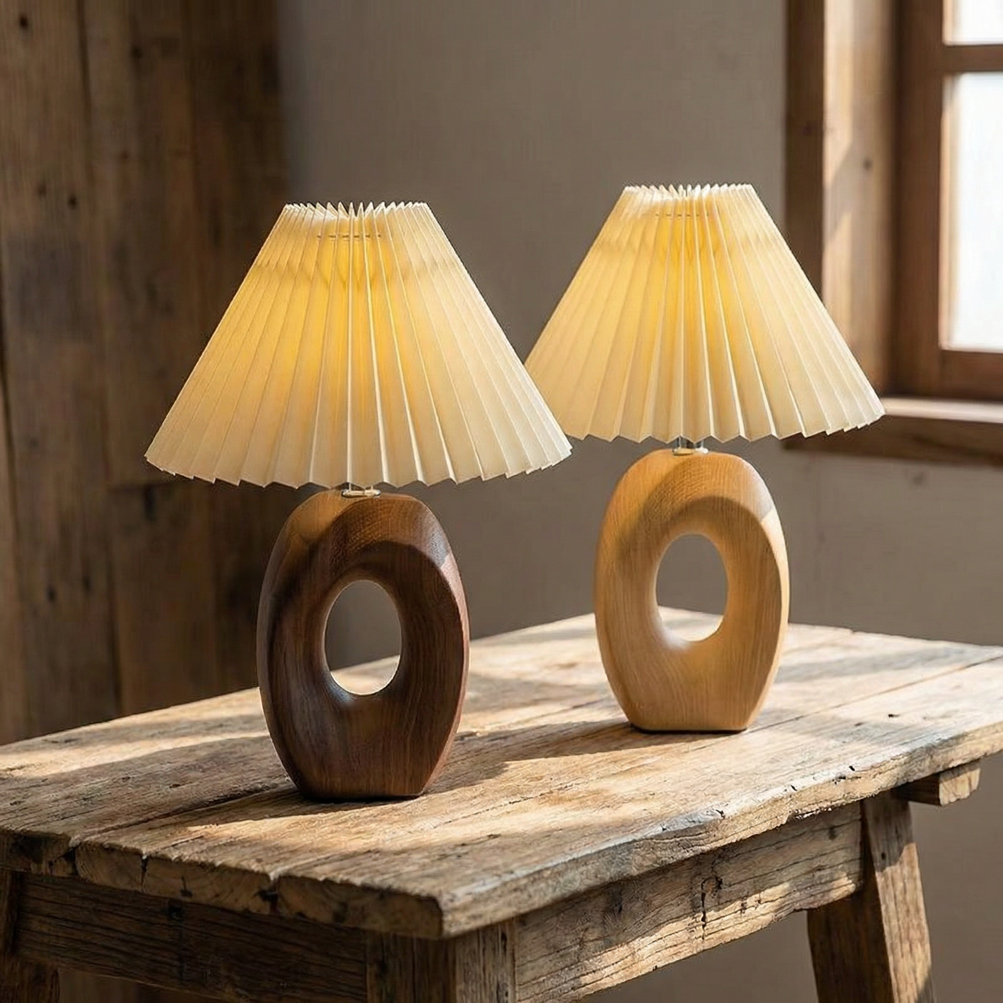 Jevo Sculpted Wood Table Lamp