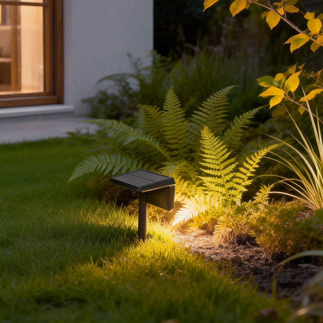 Silen Solar Pathway Garden Light