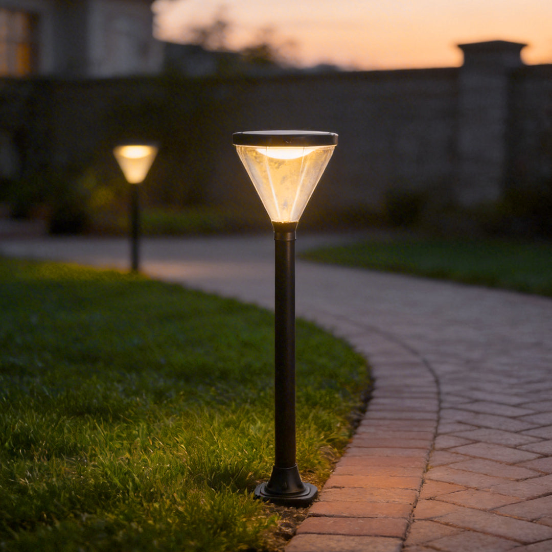 Averin Solar Lawn Light