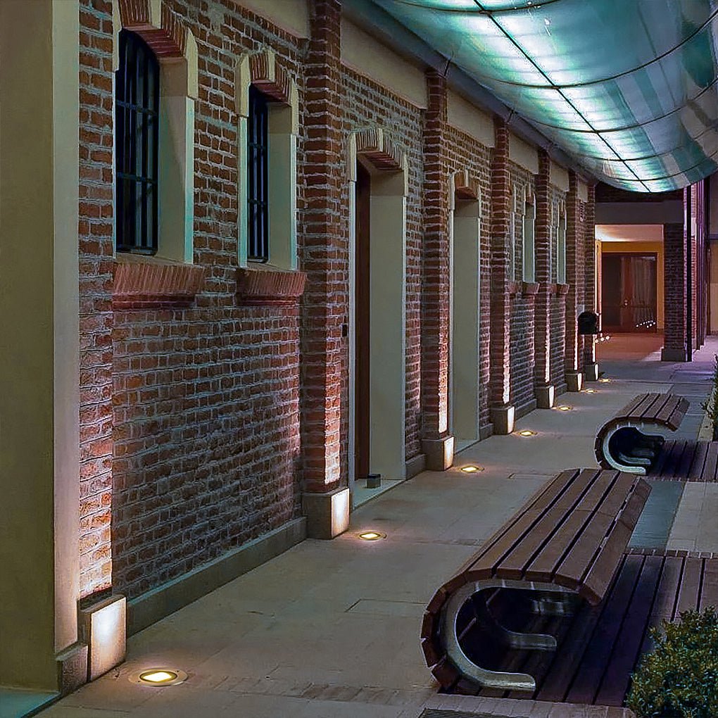 Trevon Recessed Deck Step Light