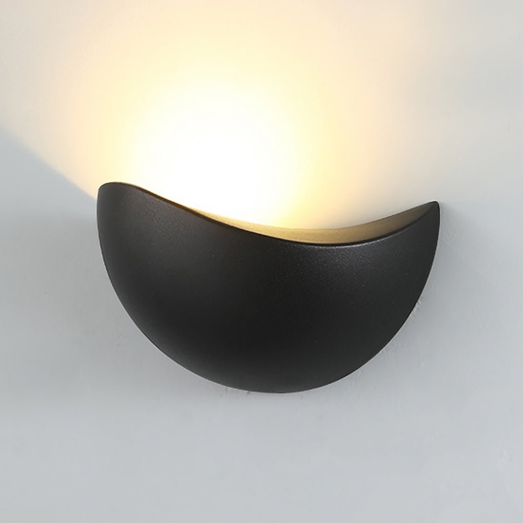Kevra Geometric Wall Light