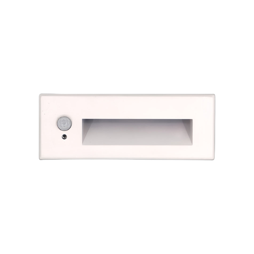 Tero Linear Recessed Step Light